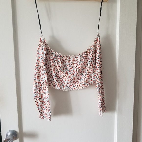 Forever 21 Tops - F21 Floral OTS Crop Top size L